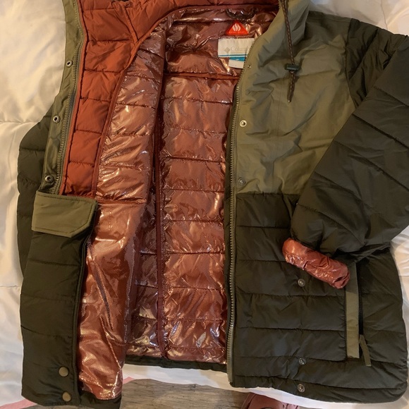 Columbia Kaki winter coat - Picture 5 of 5